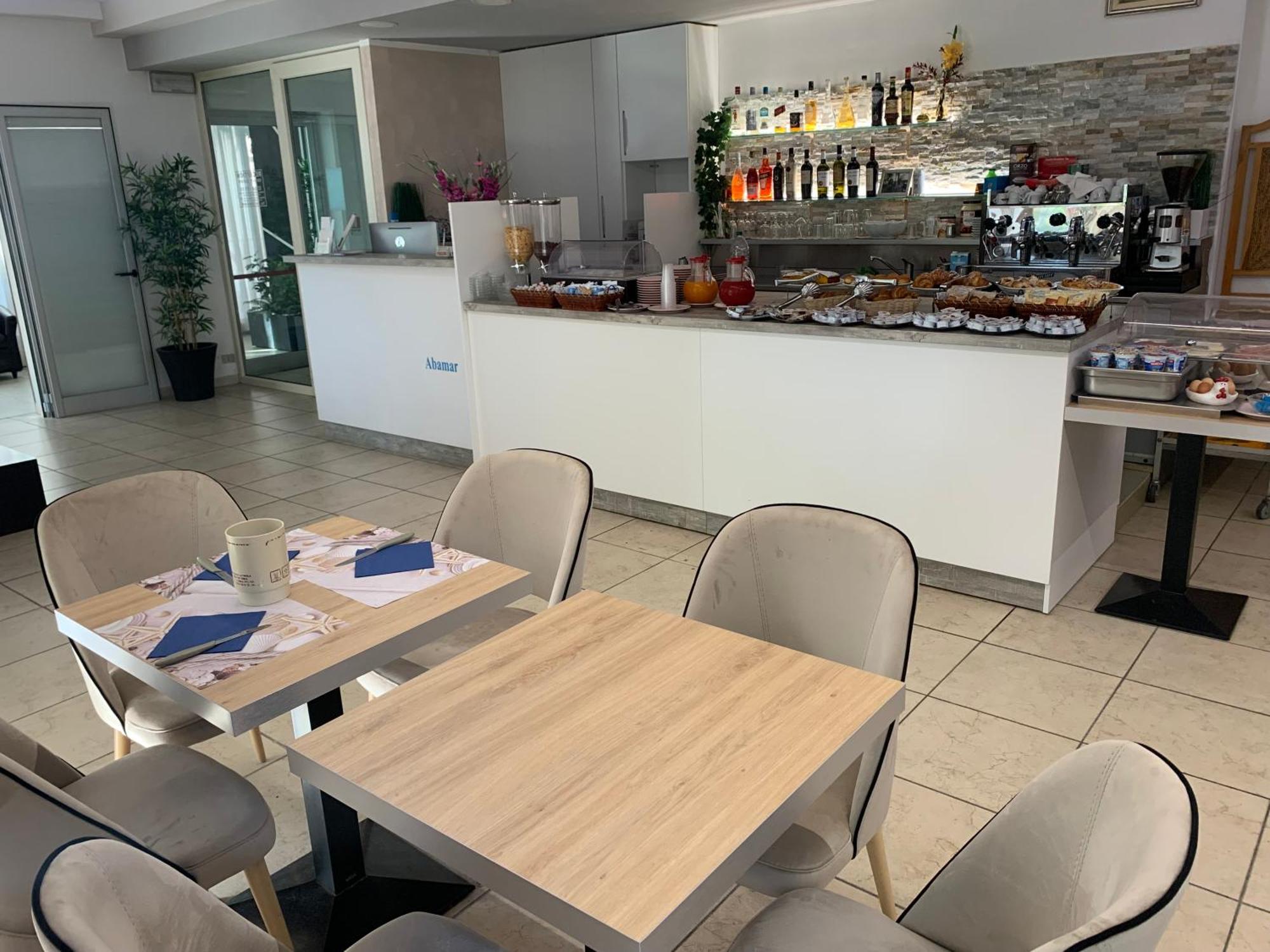 Abamar Hotel